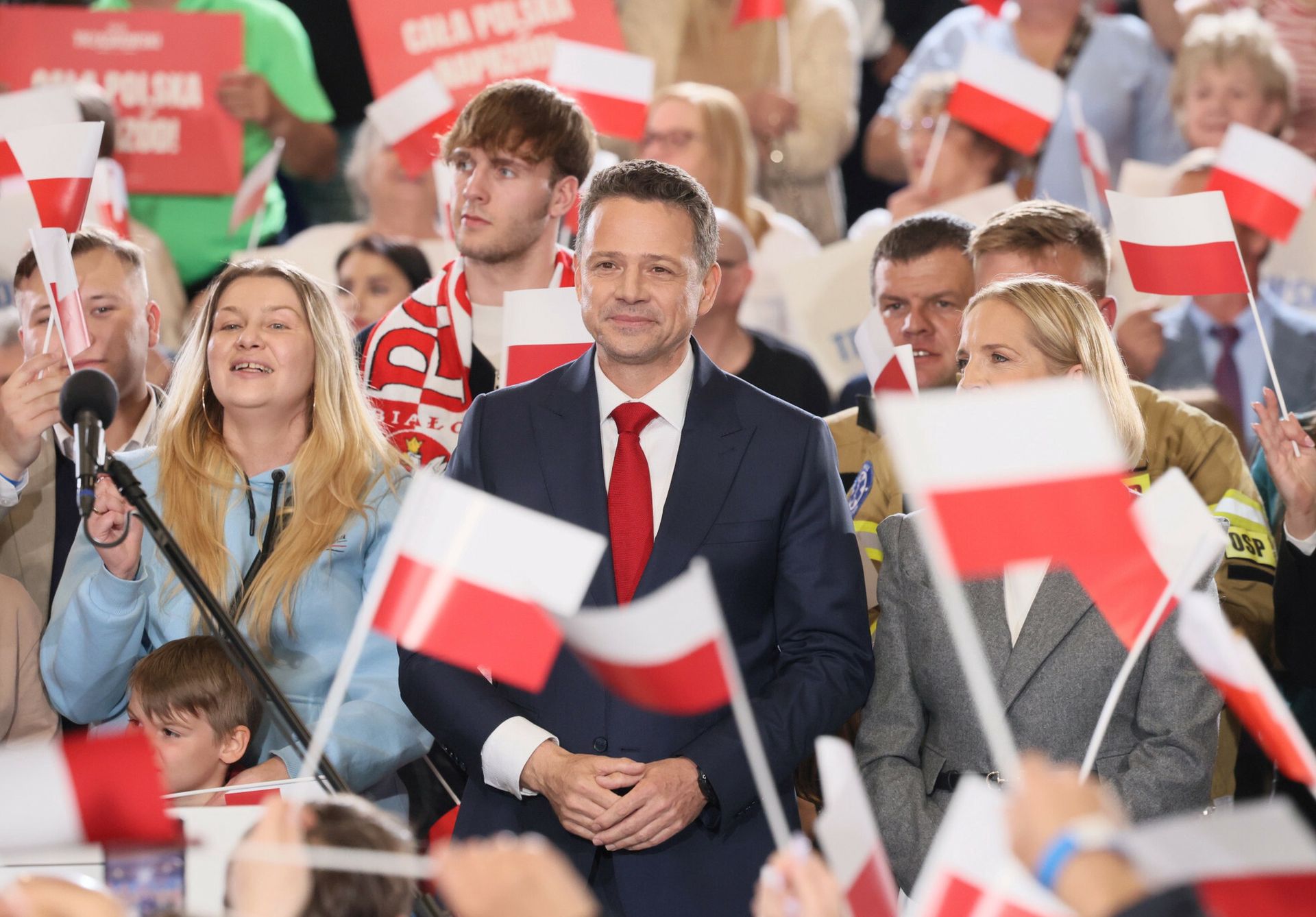 Gospodarz kontra Nawrocki. Ekspert wskazuje, kto pokazał się jak prezydent