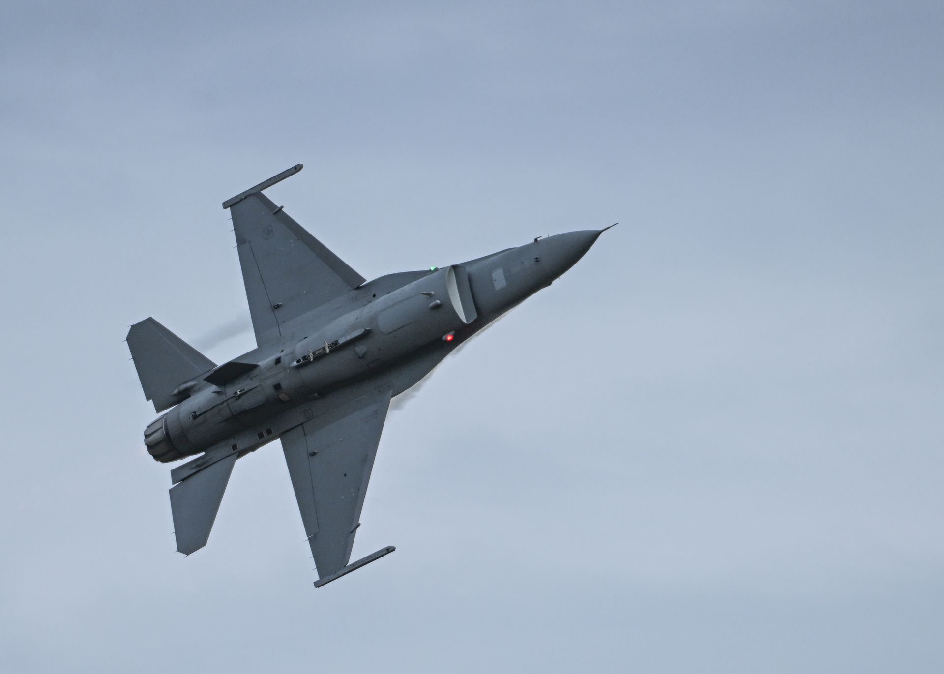 Ponad połowa ukraińskich F-16 uziemiona. Ujawniono przyczynę