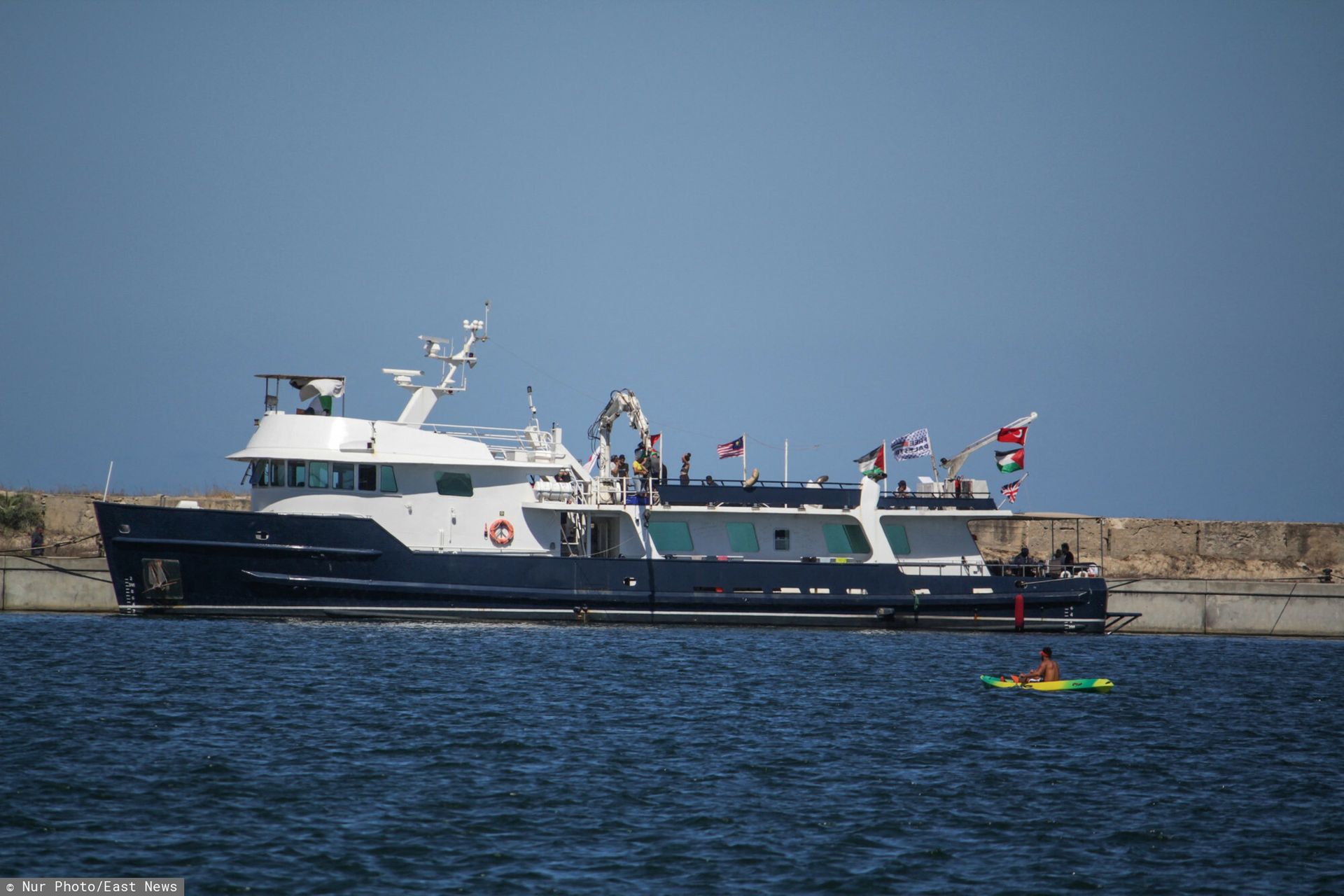 Atak dronów na flotyllę humanitarną do Gazy. Aktywiści nie ustępują