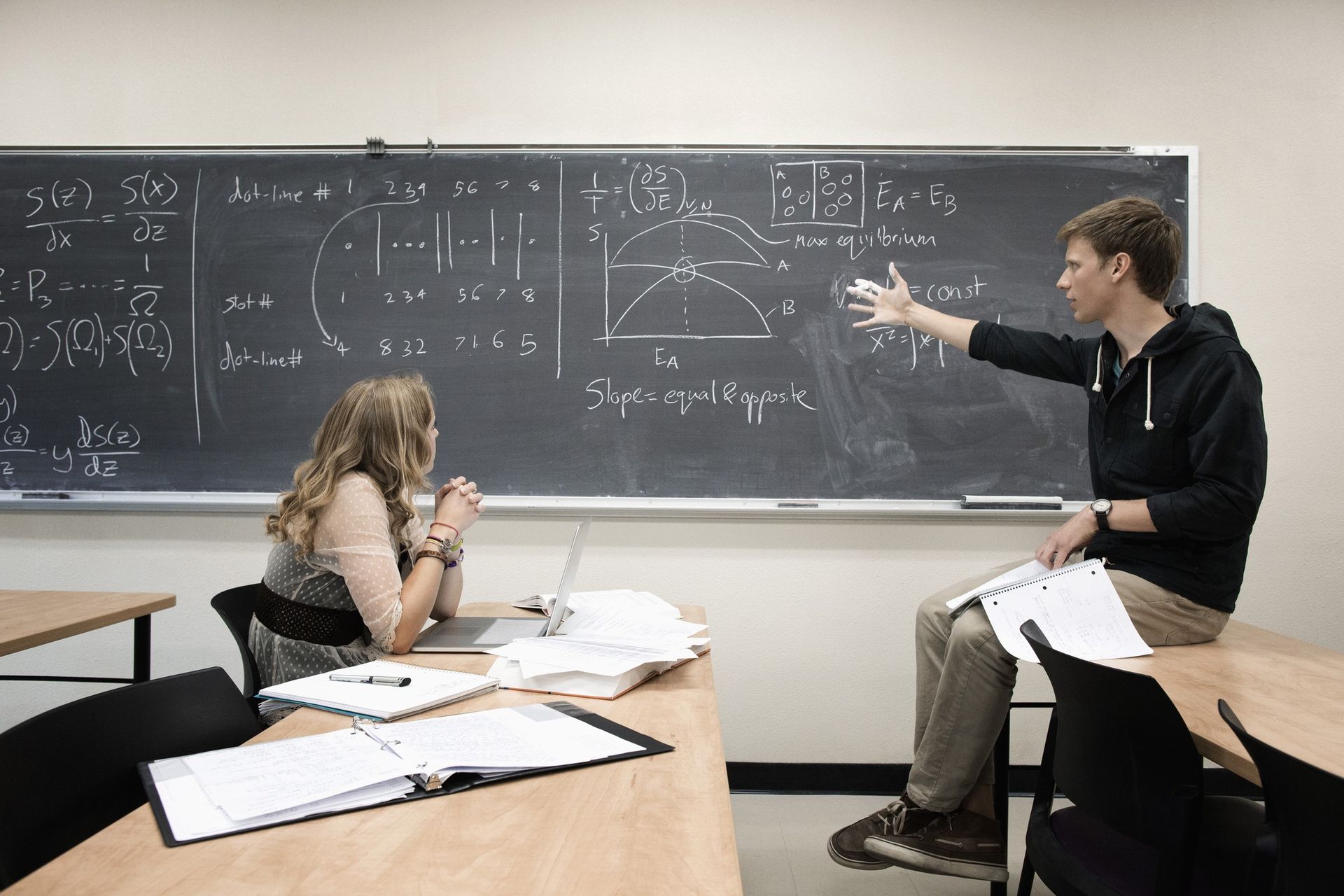 Matematyka wskaże, kiedy związek wchodzi w kryzys? Naukowiec wyjaśnia
