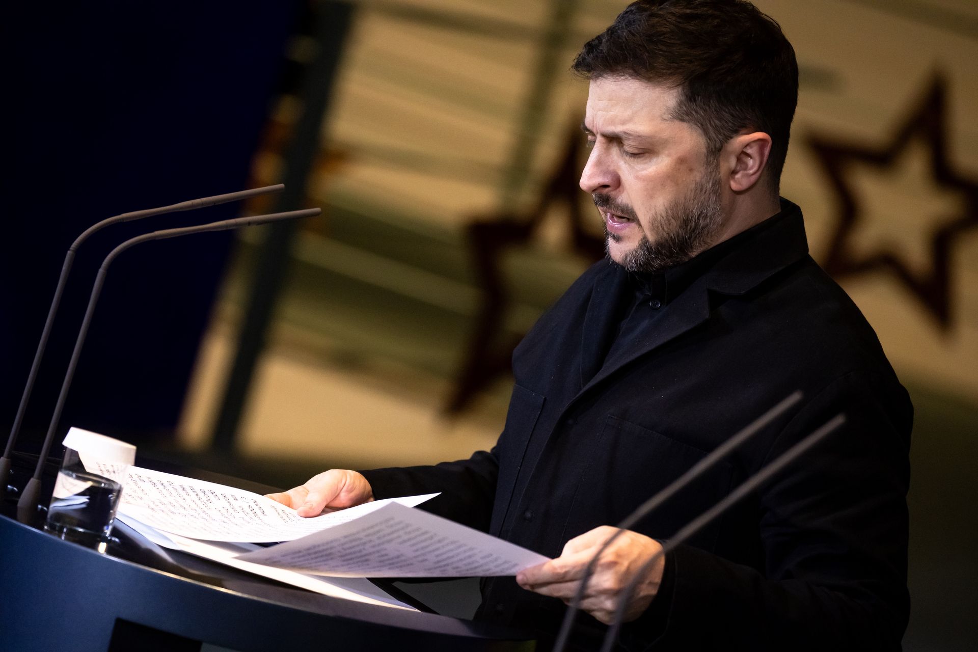 Zełenski w Boże Narodzenie. Putinowi życzy śmierci