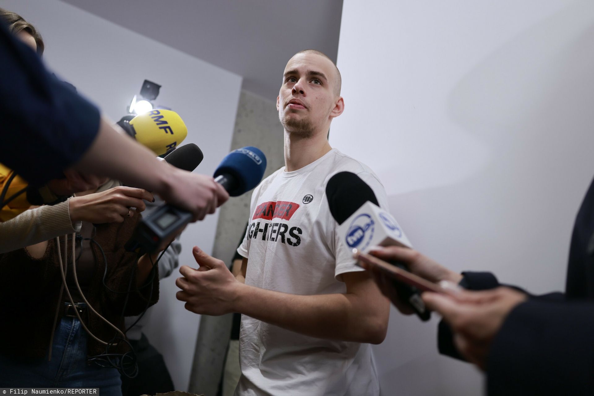 Łatwogang ogłosił nową zbiórkę. Chce pomóc 8-latkowi