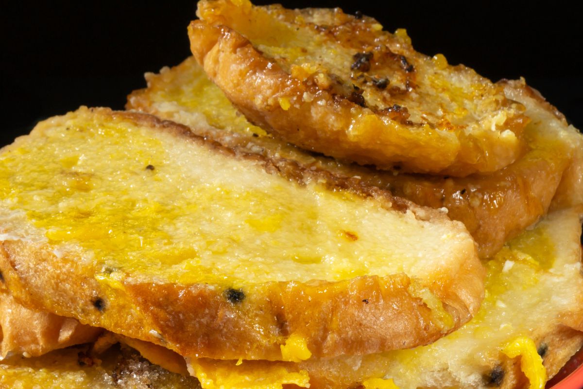 Dodaję do jajek. Przysmak z PRL robię po włosku