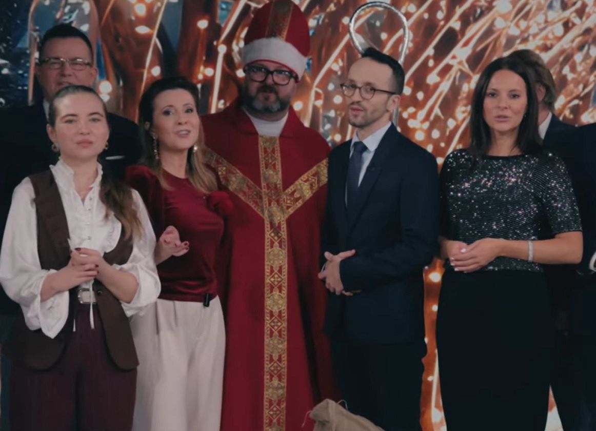 W telewizji wPolsce24 kolęda od dziennikarzy
