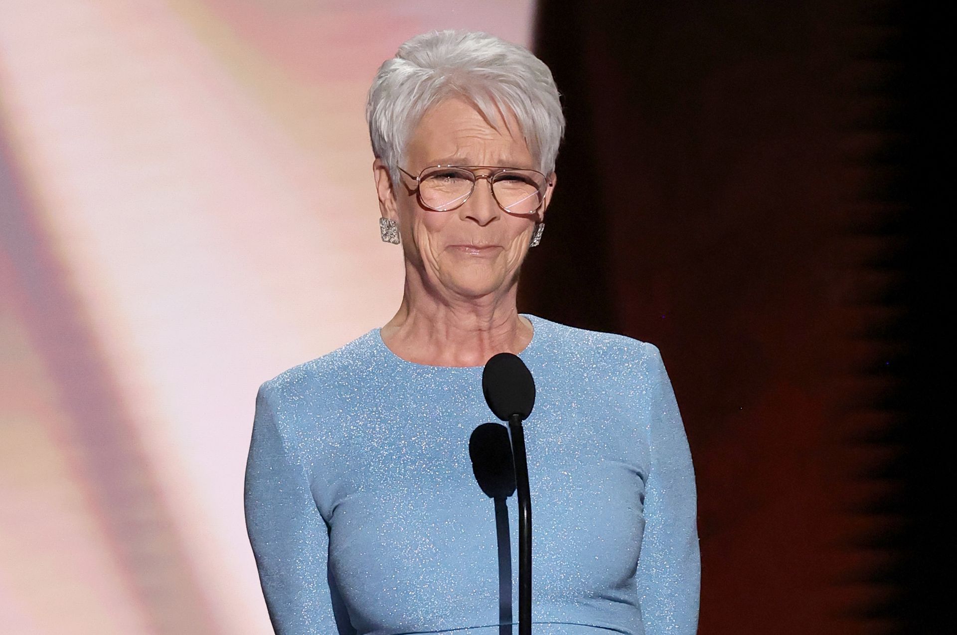 Jamie Lee Curtis rozpłakała się na Emmy. Tak pożegnała Roba Reinera