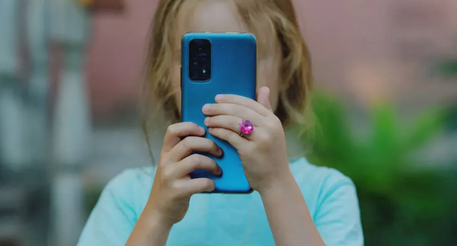 Media społecznościowe od 16 roku życia? KE planuje ograniczenia