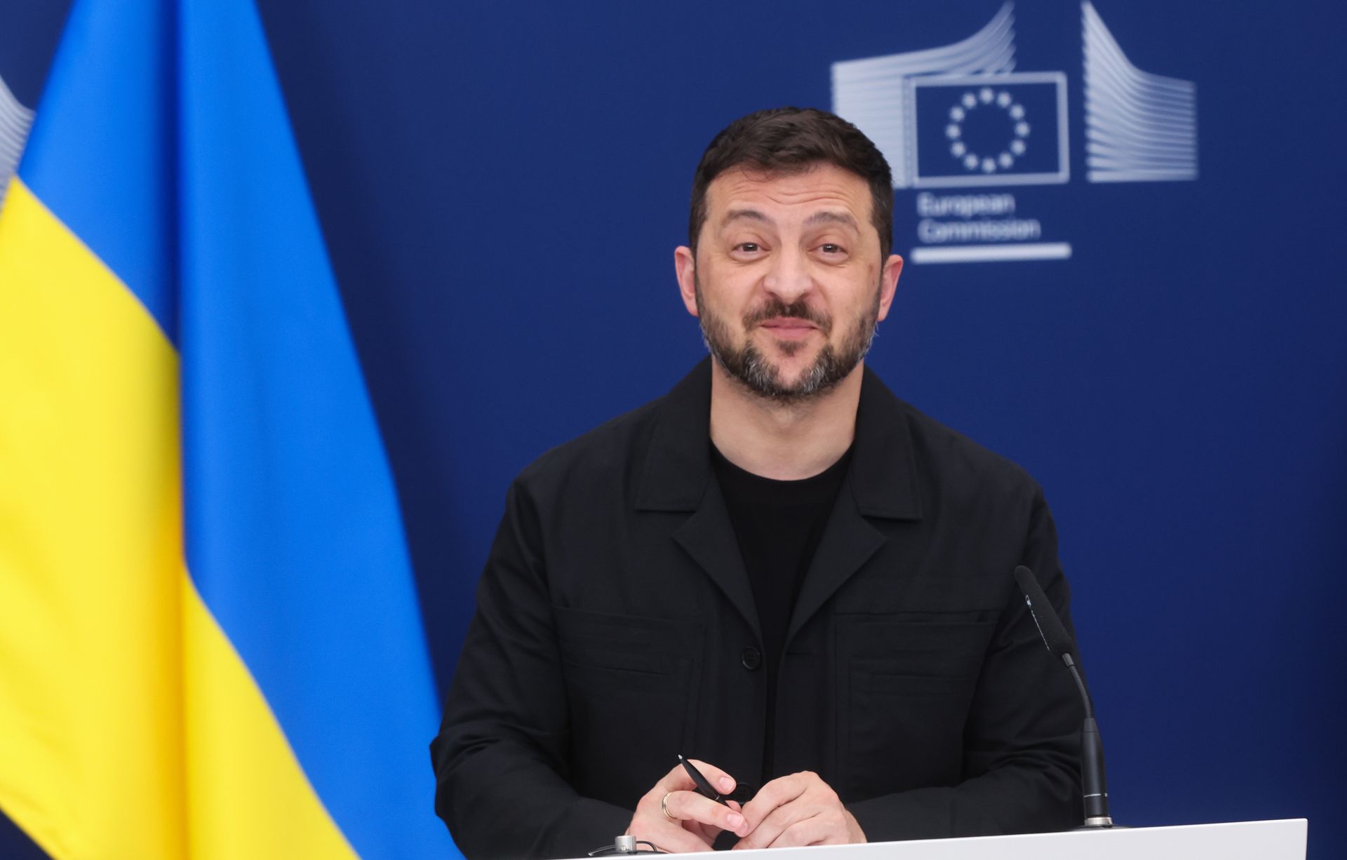 Sikorski, Przydacz, Szłapka. W internecie rozpętała się bitwa