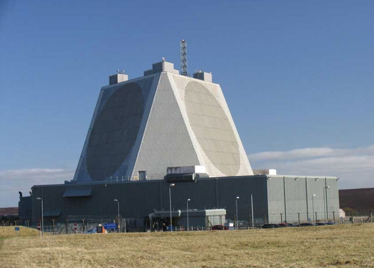 Iran uderzył w radar AN/FPS-132 w Katarze. Iran ostrzega