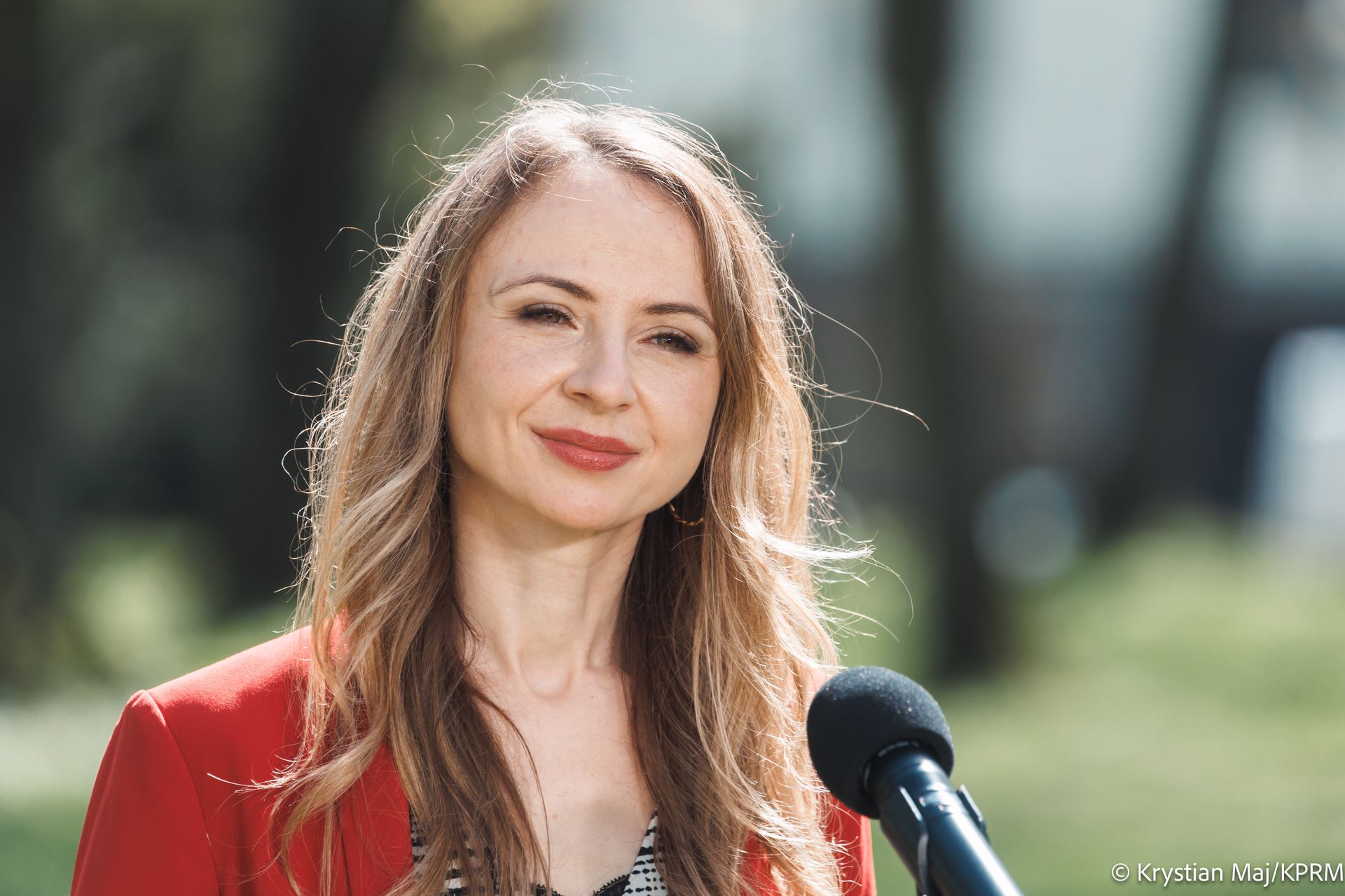 "Skandal w Dino". Ministra reaguje na głośne zwolnienie pracowniczki