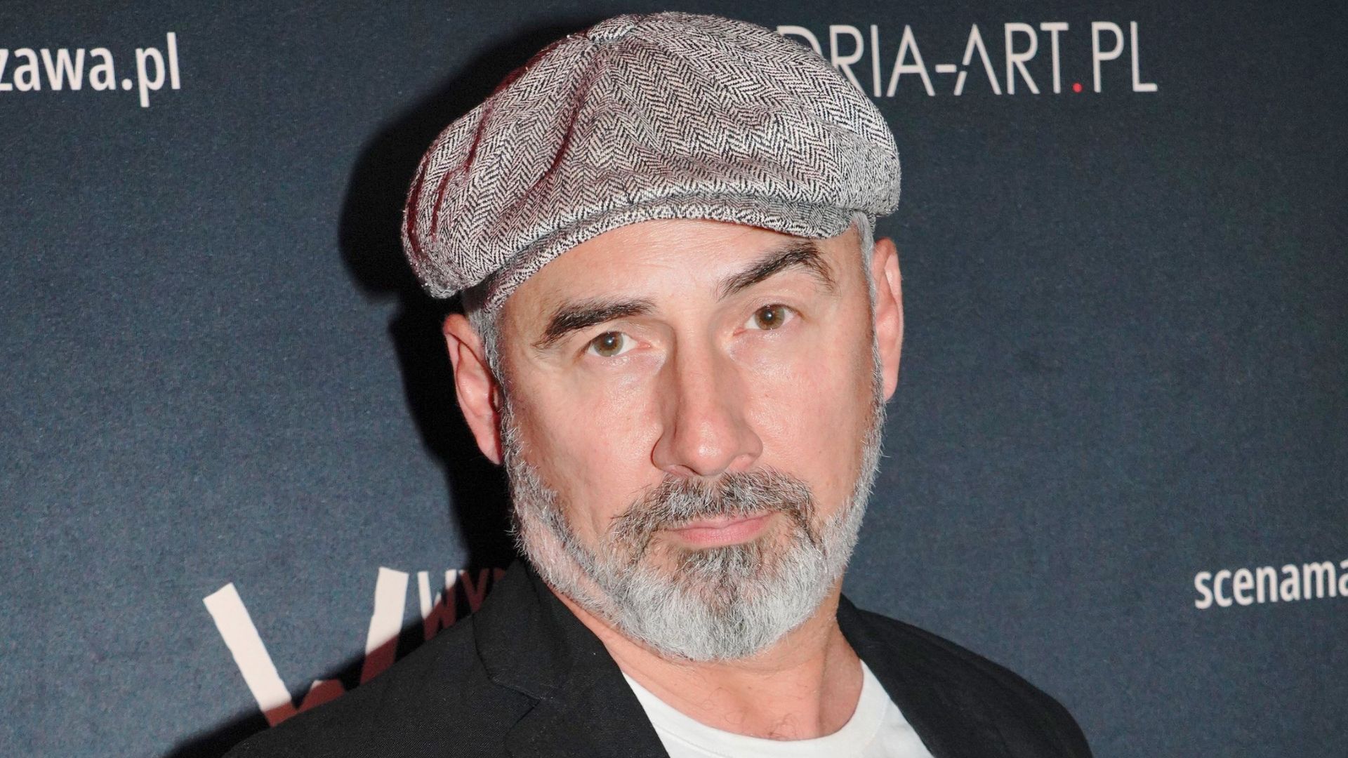 Jacek Kopczyński pochwalił się zdjęciem Z NOWĄ UKOCHANĄ! Wskoczyli do kufra i wymienili czułości