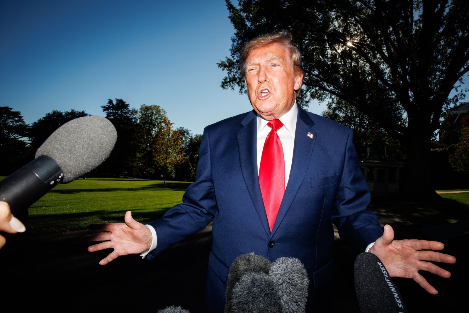 Trump żąda 10 mld dolarów. Sąd wzywa prezydenta na przesłuchanie
