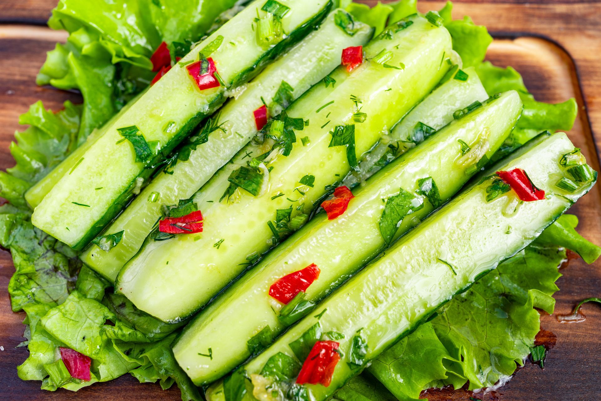 Gdy podałam ogórki na ciepło, teściowa złapała się za głowę. Później chwaliła aż miło