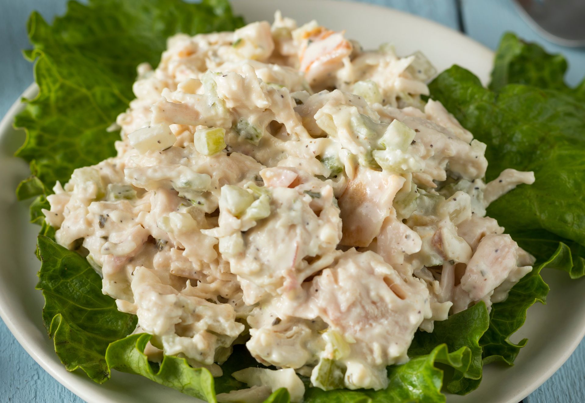 Po niedzieli robię zawsze sałatkę rosołową. Przy niej choćby gyros może się schować