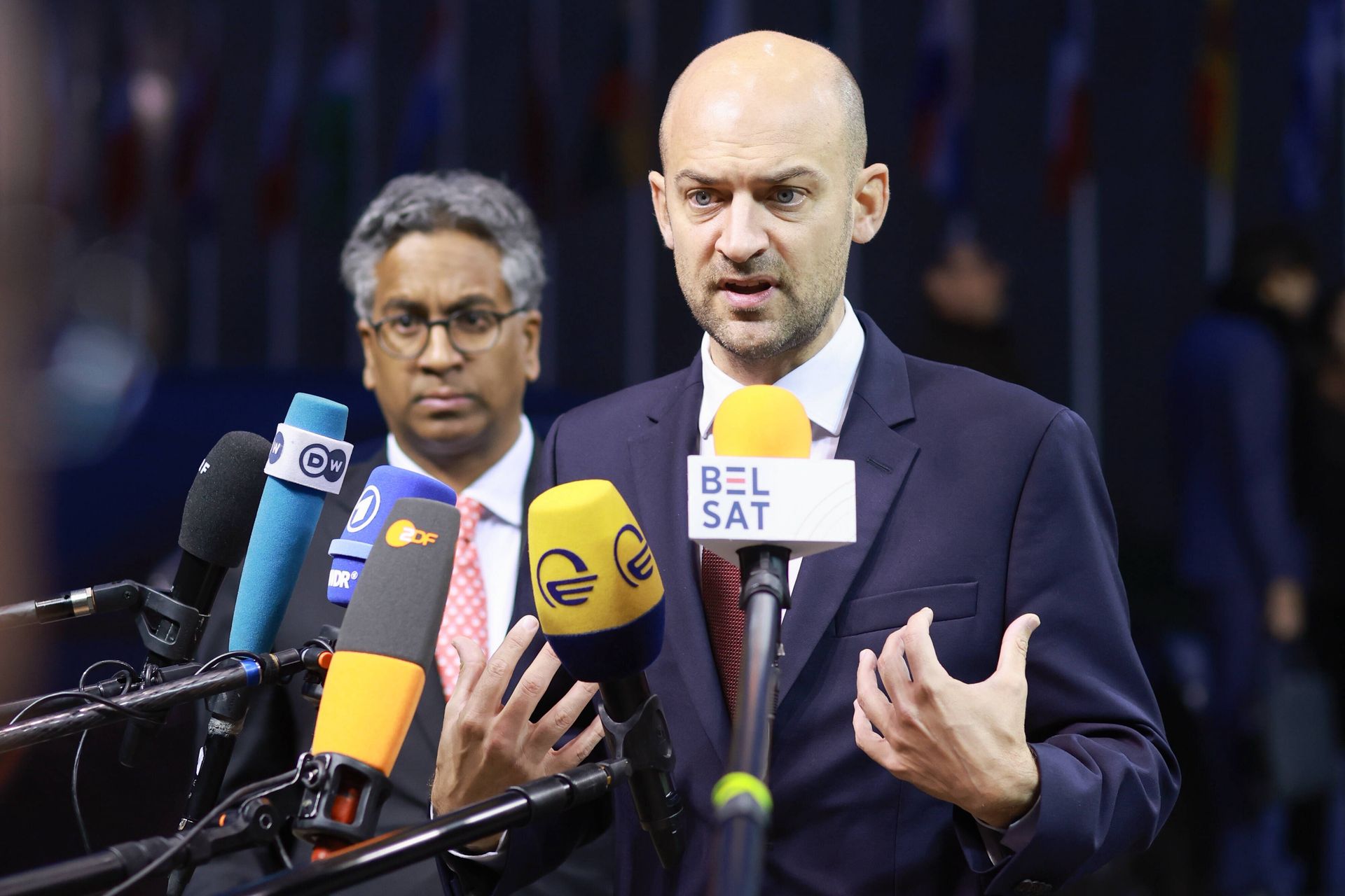 "Grenlandia nie jest na sprzedaż". Francja ostro odpowiada Trumpowi