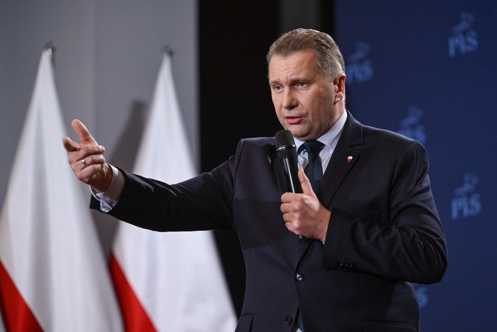 "Totalne zepsucie". Czarnek grzmi po aferze z Kołodziejczakiem