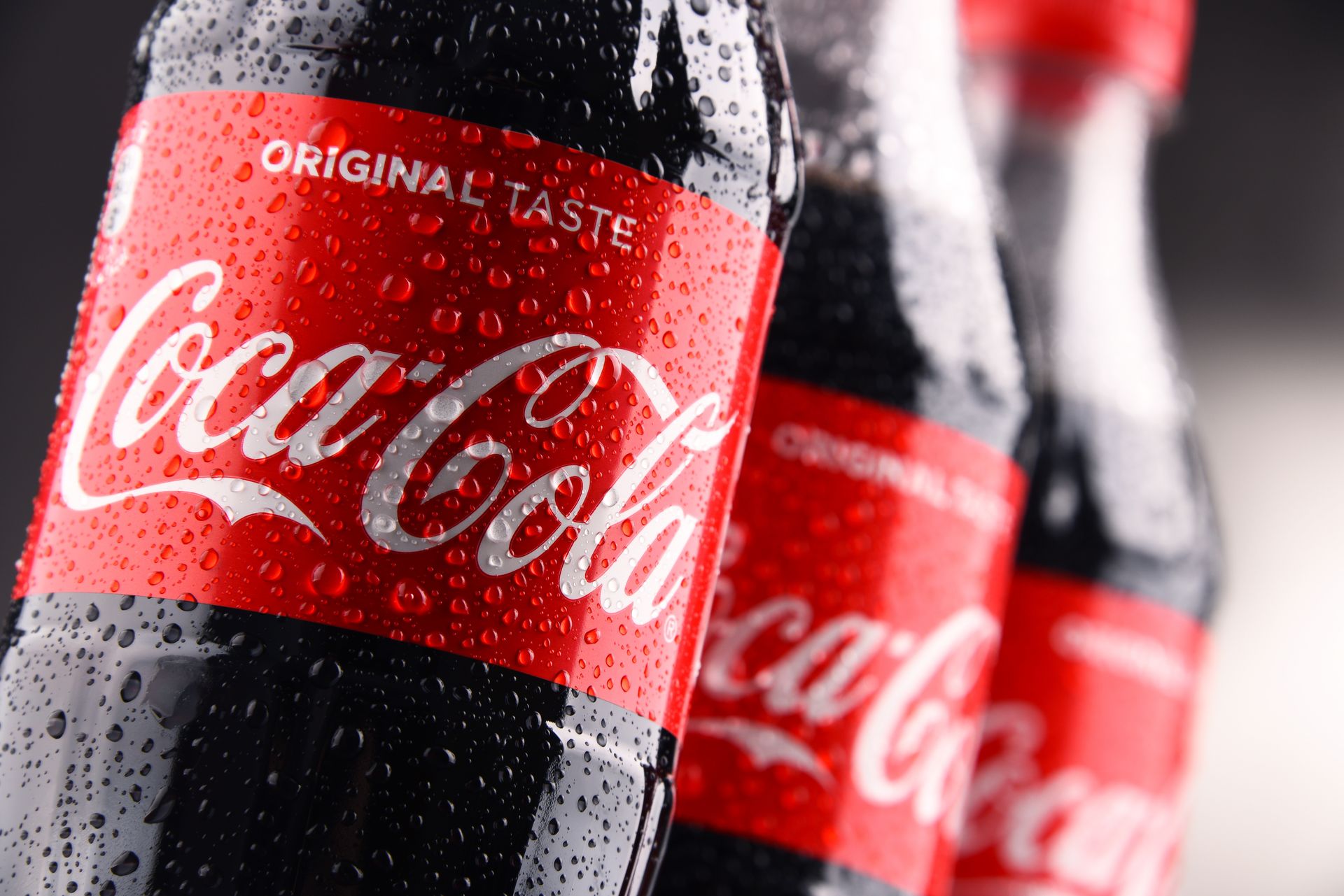 Coca-Cola wypuściła piwo. Gigant chce wbić się w nowy trend