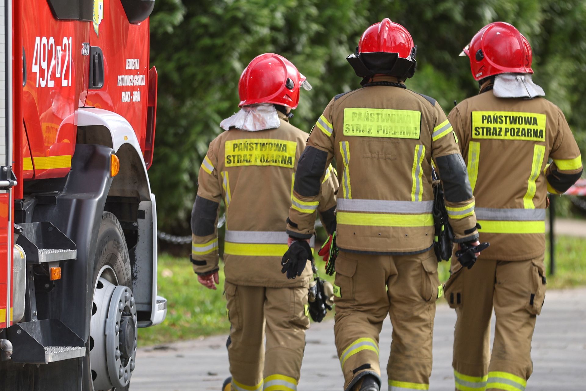 Pożar busa na Trasie Kaszubskiej. Przewoził 200 akumulatorów