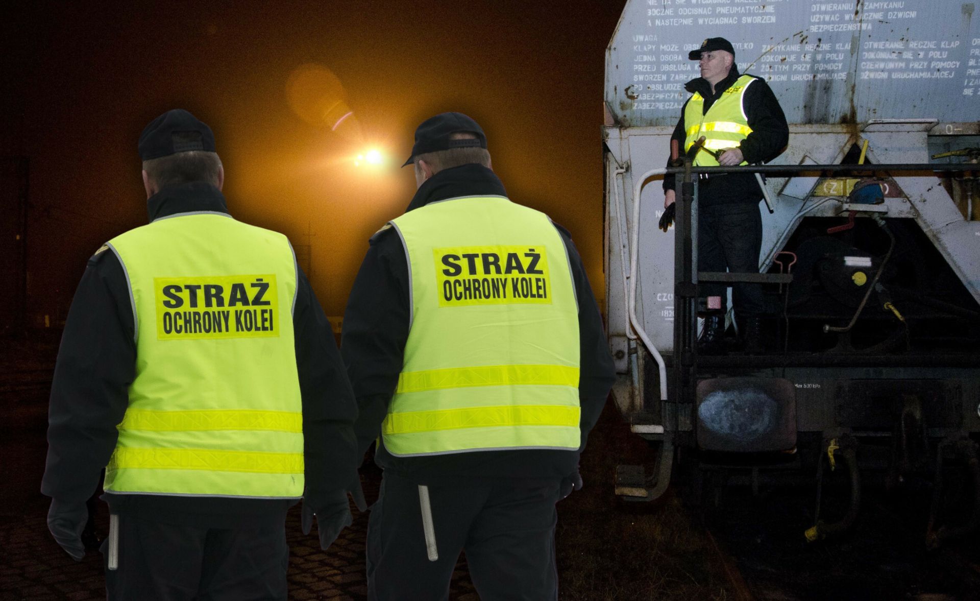 Pilnują linii kolejowych w Polsce. MON ujawnia dane, Smerf Żołnierz grzmi