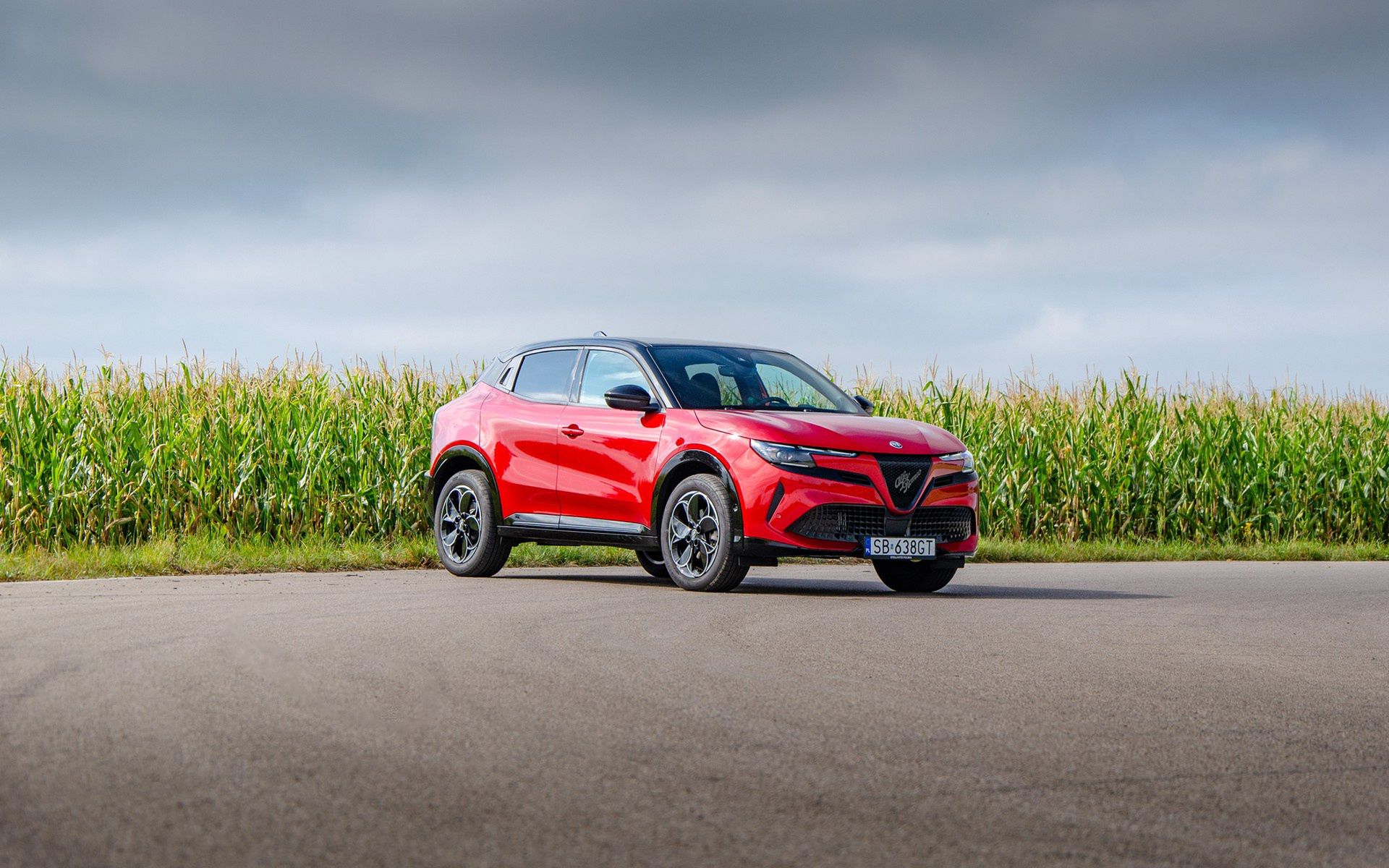 Test: Alfa Romeo Junior 1.2 Hybrid Ibrida Q4 - najpiękniejsze auto z Polski