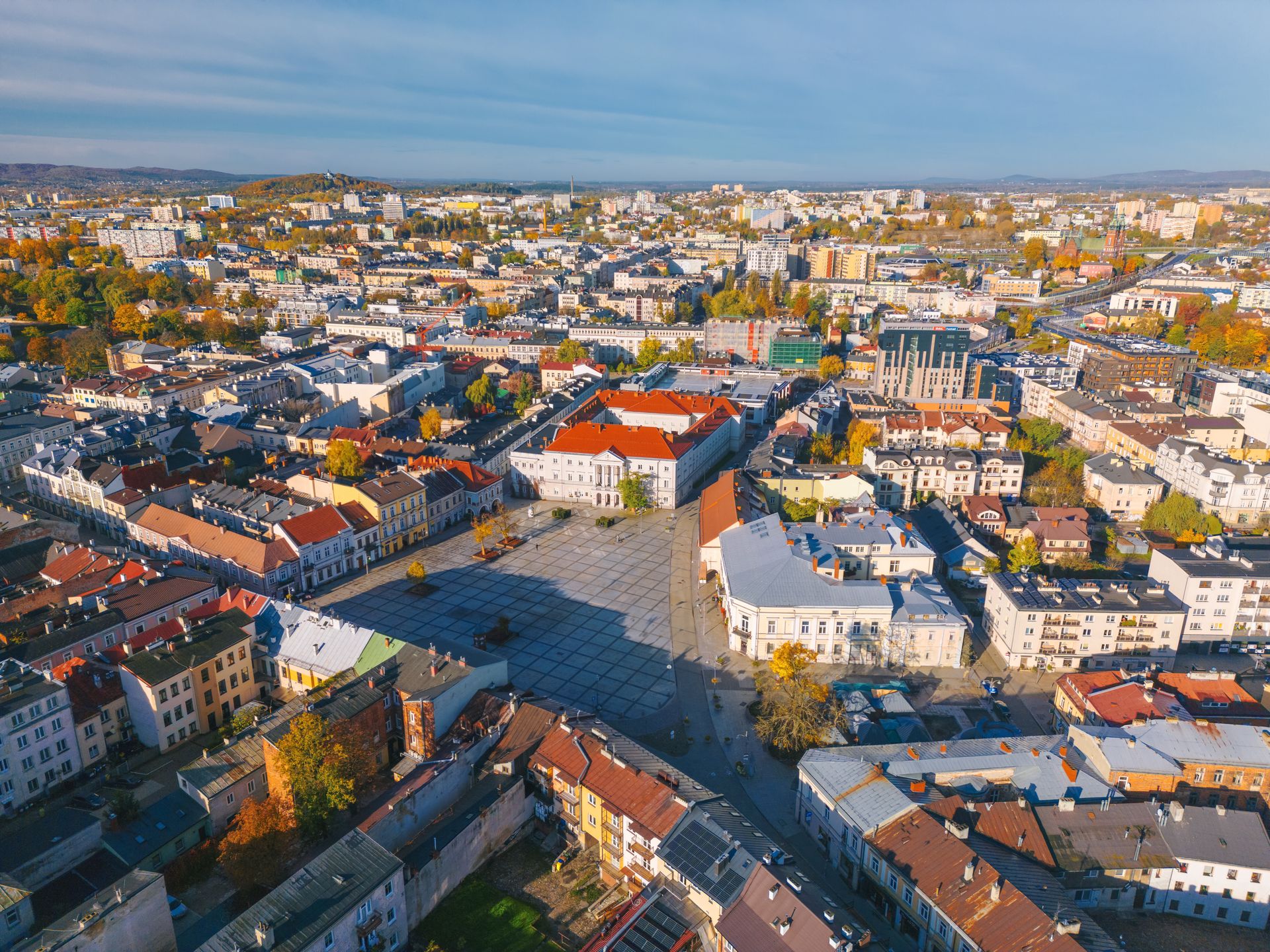 Kto wygrał w Kielcach? Dane PKW