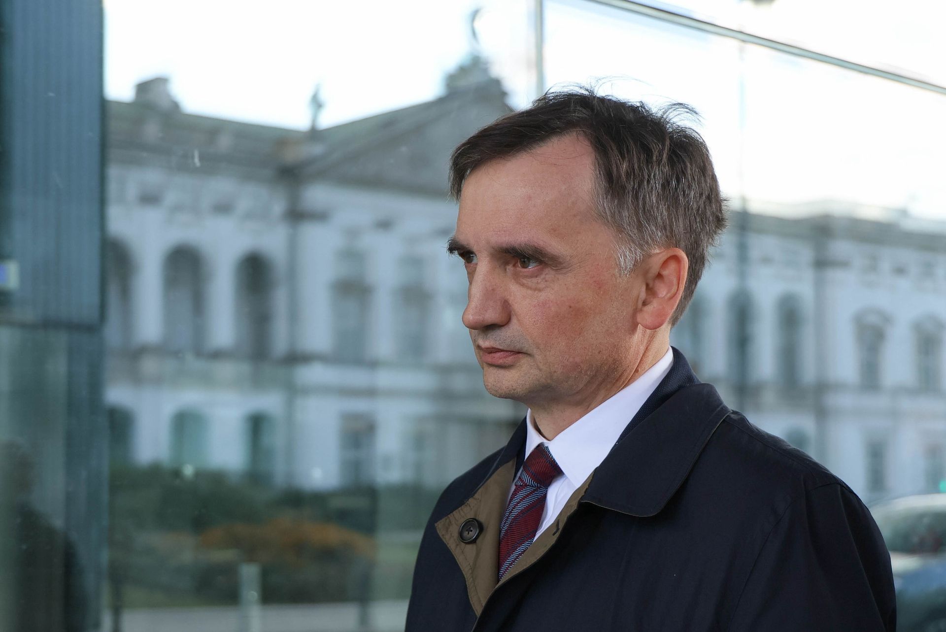 Ciemne chmury nad Ziobrą. Co z ENA?