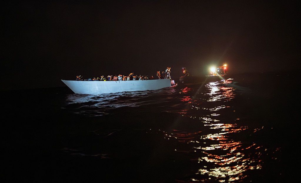Akcje ratunkowe u wybrzeży Hiszpanii. Zaginęło niemal 30 migrantów