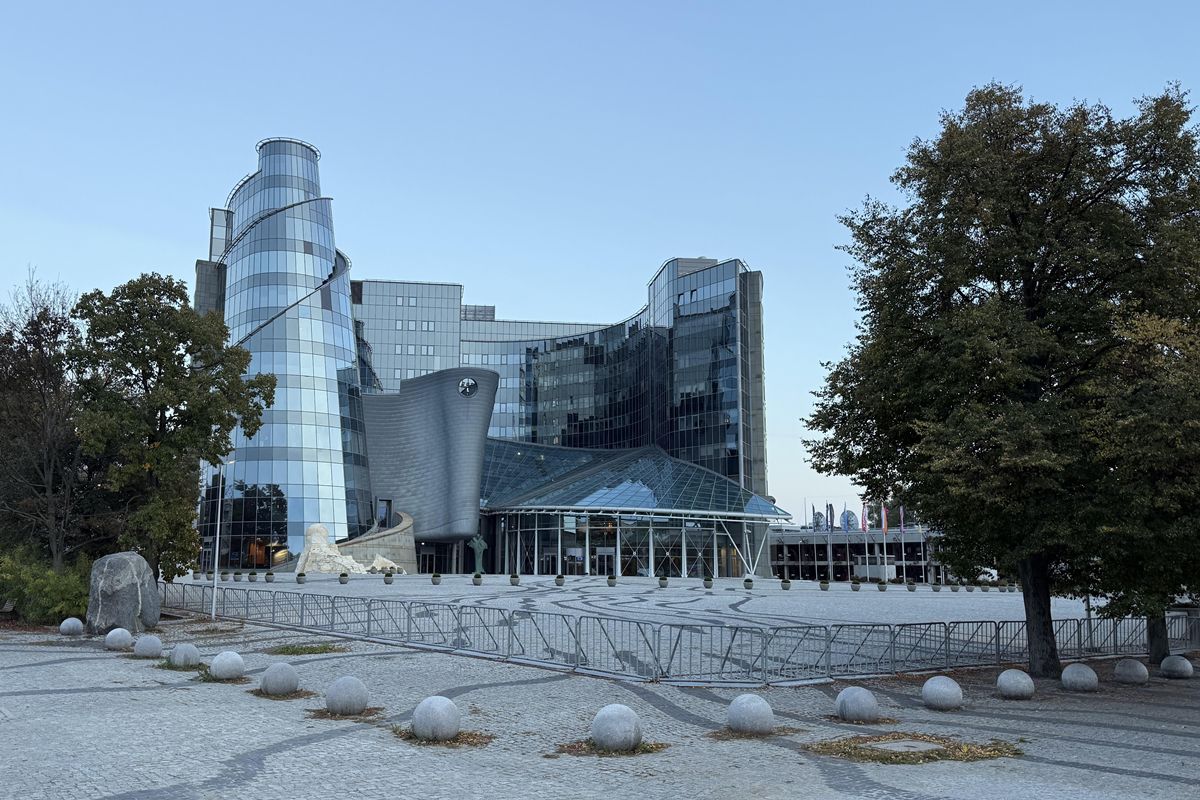 Dwa apele do premiera ws. mediów publicznych. "Duch namiestnika Kurskiego krąży przez cały czas po Woronicza"