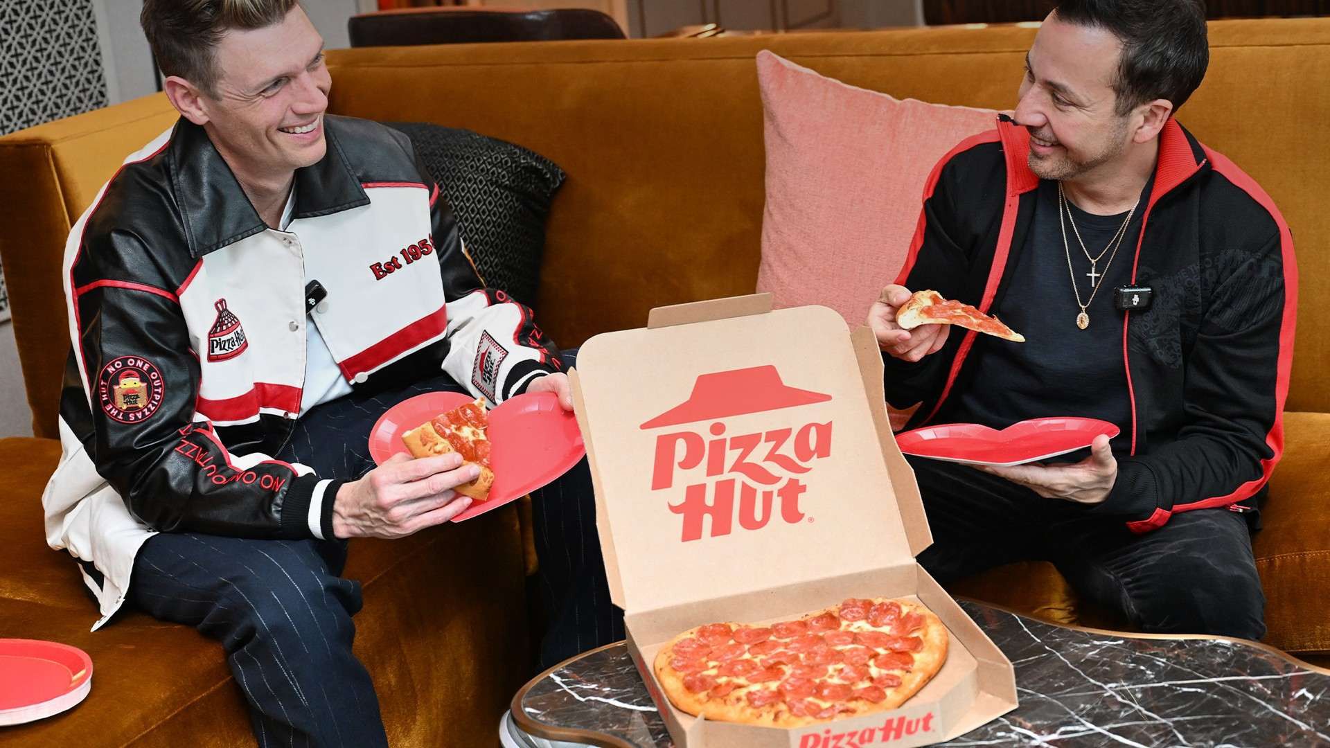 Pizza Hut stawia na nostalgię. Backstreet Boys w akcji walentynkowej