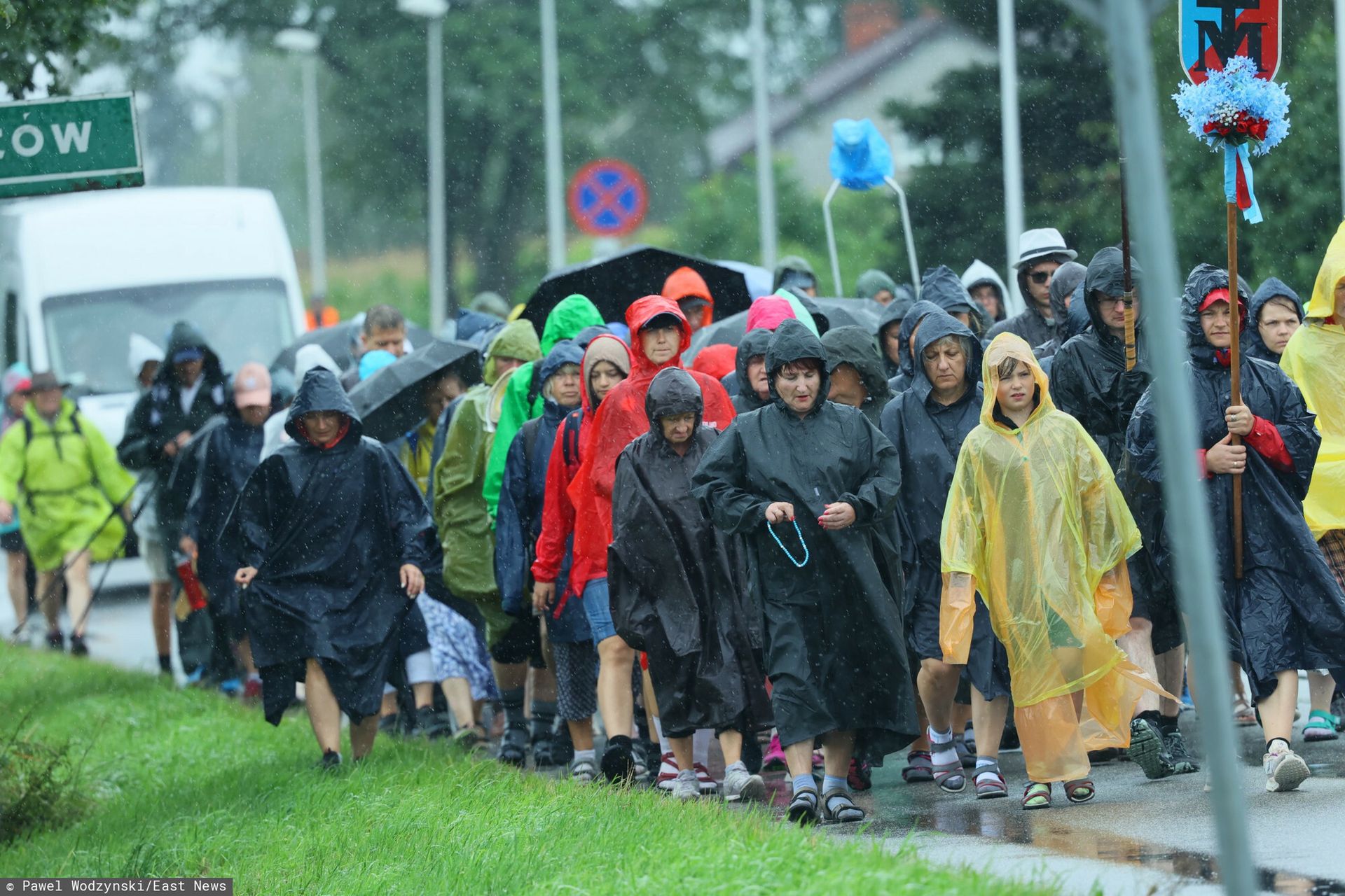 Nowy trend w pielgrzymowaniu. Prywatyzacja polskiej tradycji