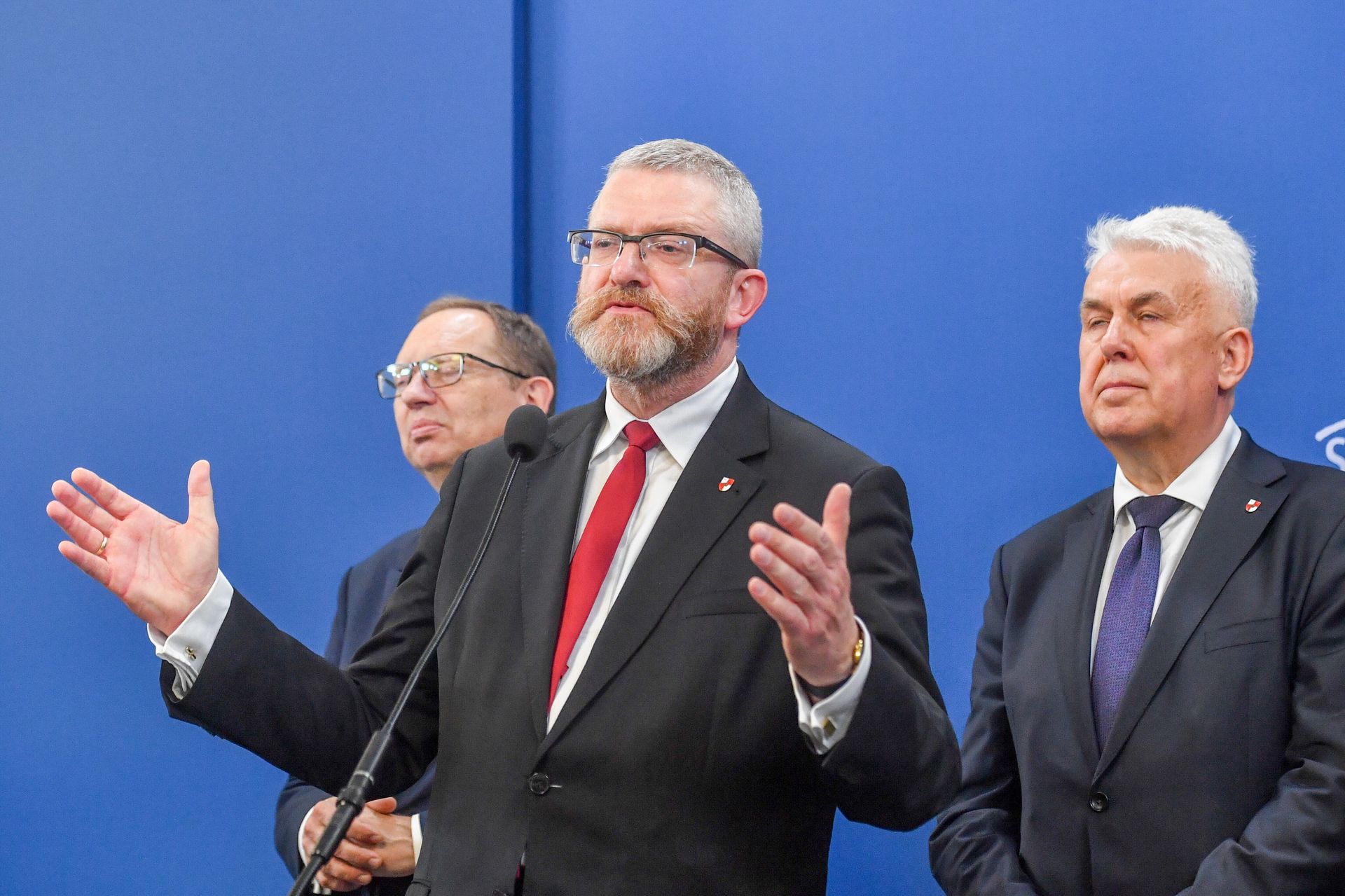 Znów chcą uchylić immunitet Braunowi. Bodnar wysłał pismo do PE