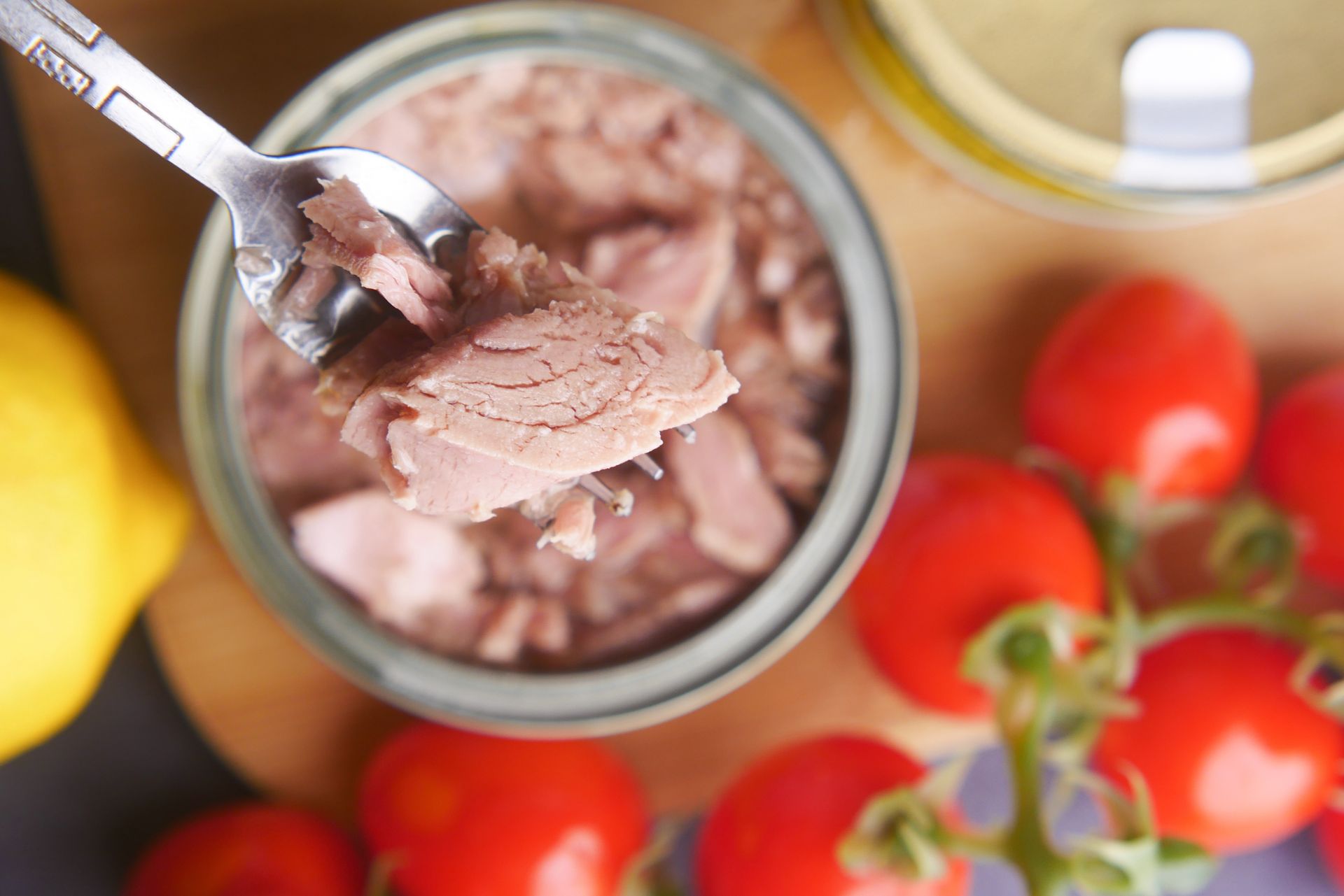 Dietetycy są jednogłośni. Te ryby z puszki są najzdrowsze