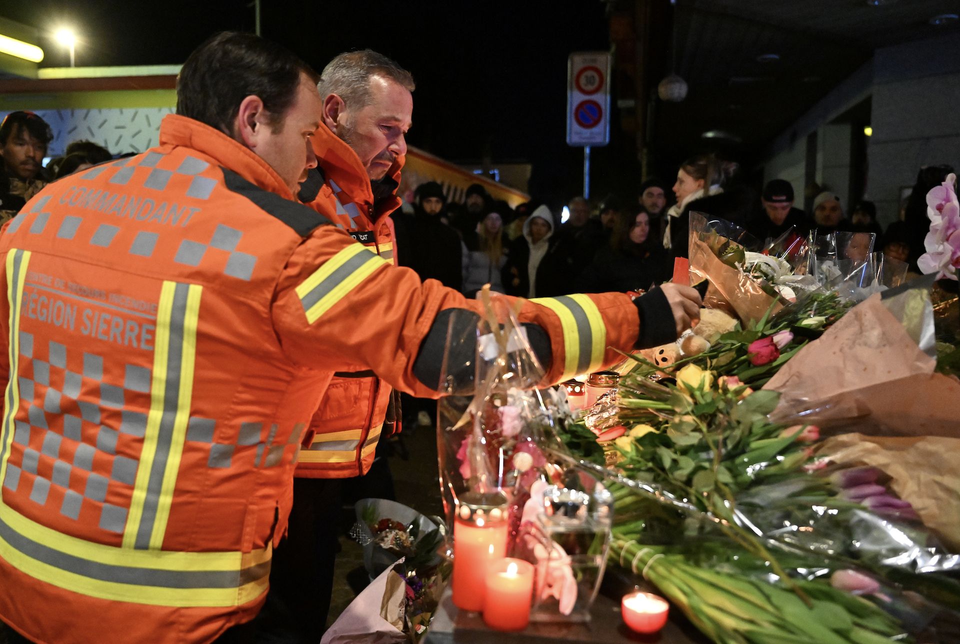 Groźny pożar w Crans-Montanie. Rozważna młodzież unikała tego miejsca?