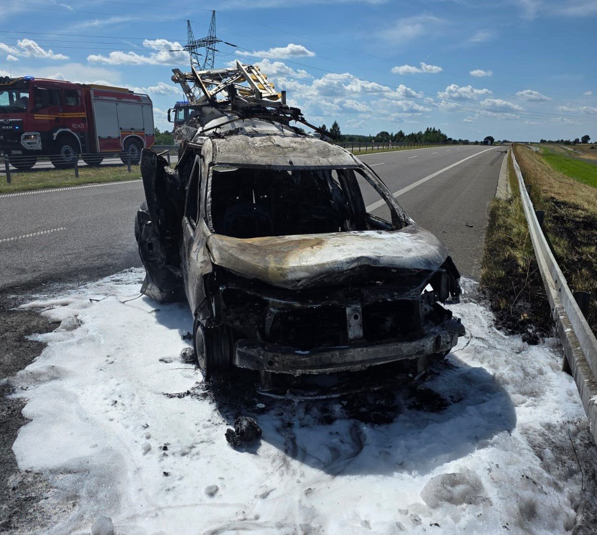 Z Dacii nic nie zostało. Poważna kolizja na S19