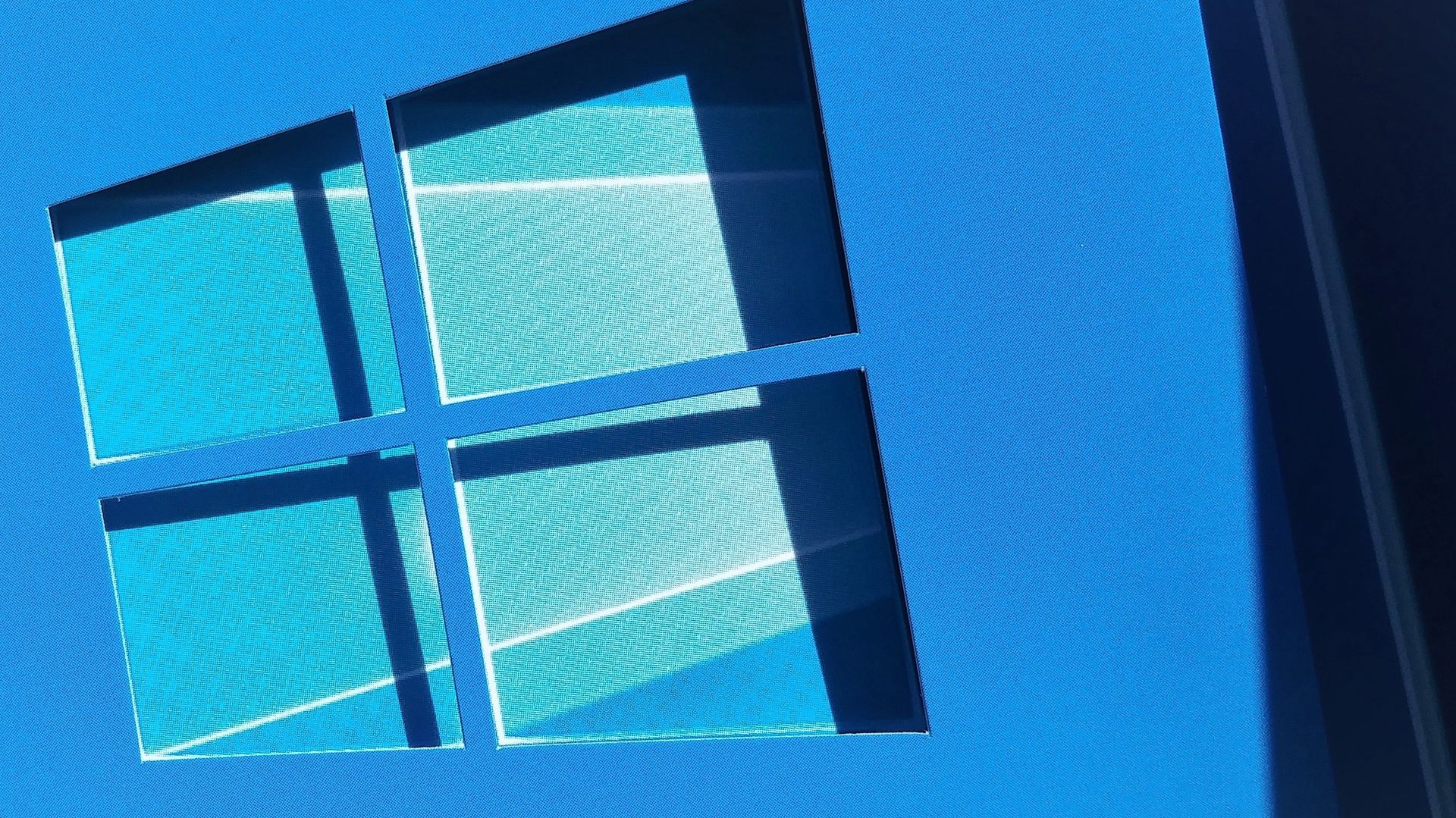 Windows 10 przez cały czas w 30 proc. komputerów. Microsoft wydłużył wsparcie