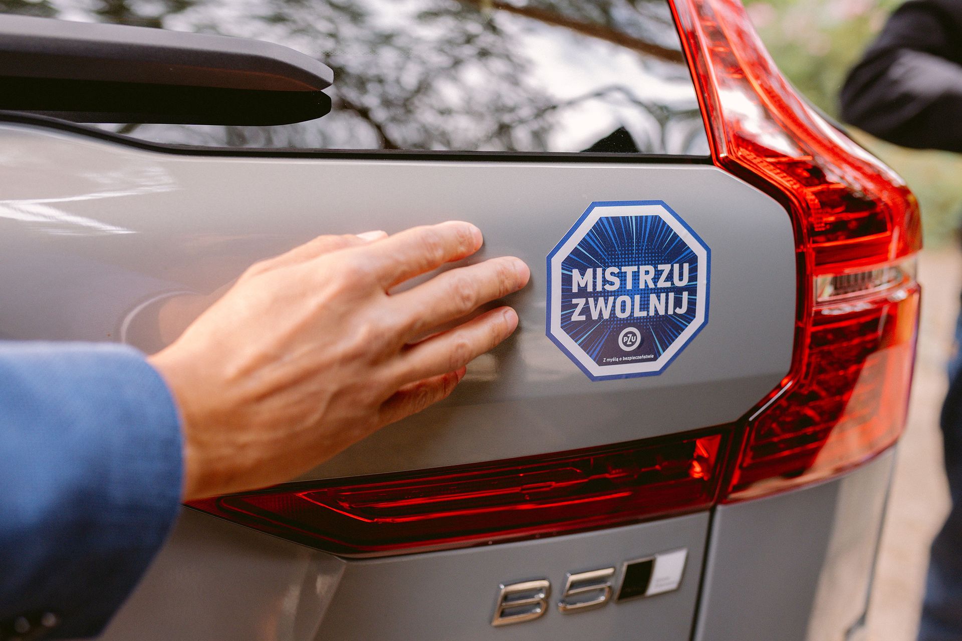 PZU chce poprawić bezpieczeństwo na drogach. Kampania "Mistrzu, zwolnij"