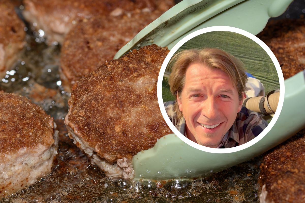 Karol Okrasa dodaje do mielonych zamiast bułki tartej. Wychodzą soczyste i nie rozpadają się na patelni