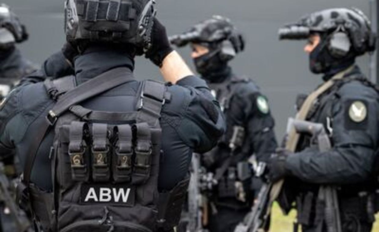 Przygotowywał zamach terrorystyczny. 17-latek zatrzymany przez ABW