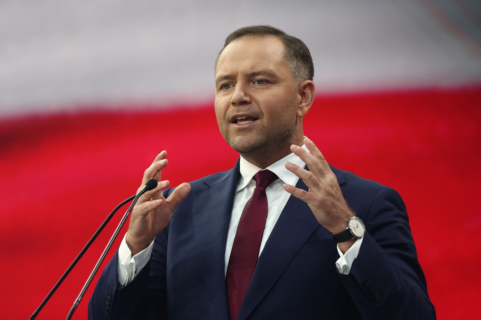 Poświadczenie bezpieczeństwa dla Nawrockiego. "Należałoby się zastanowić"