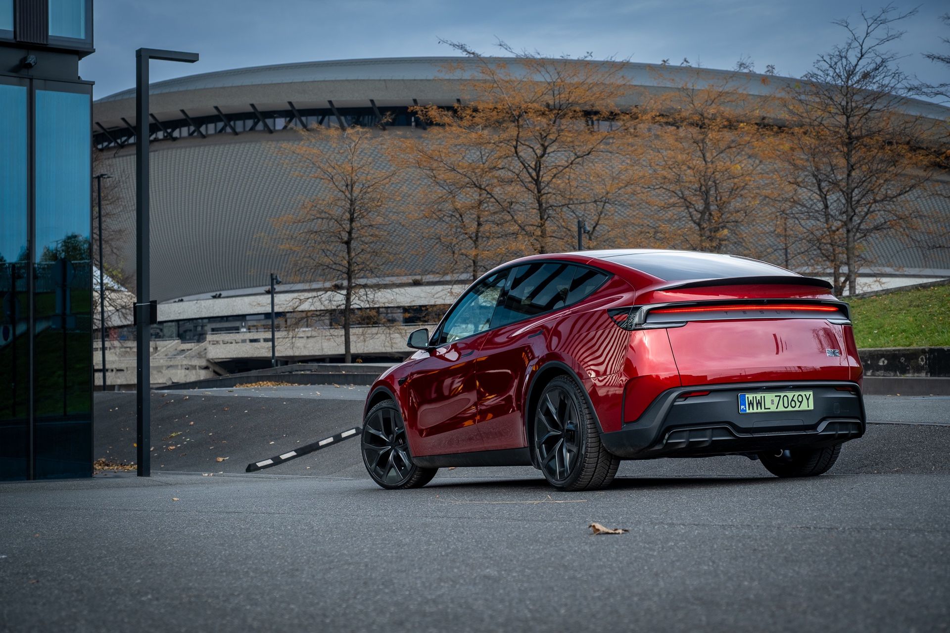 Nie będzie więcej dopłat w programie "NaszEauto". Kłopoty na rynku elektryków