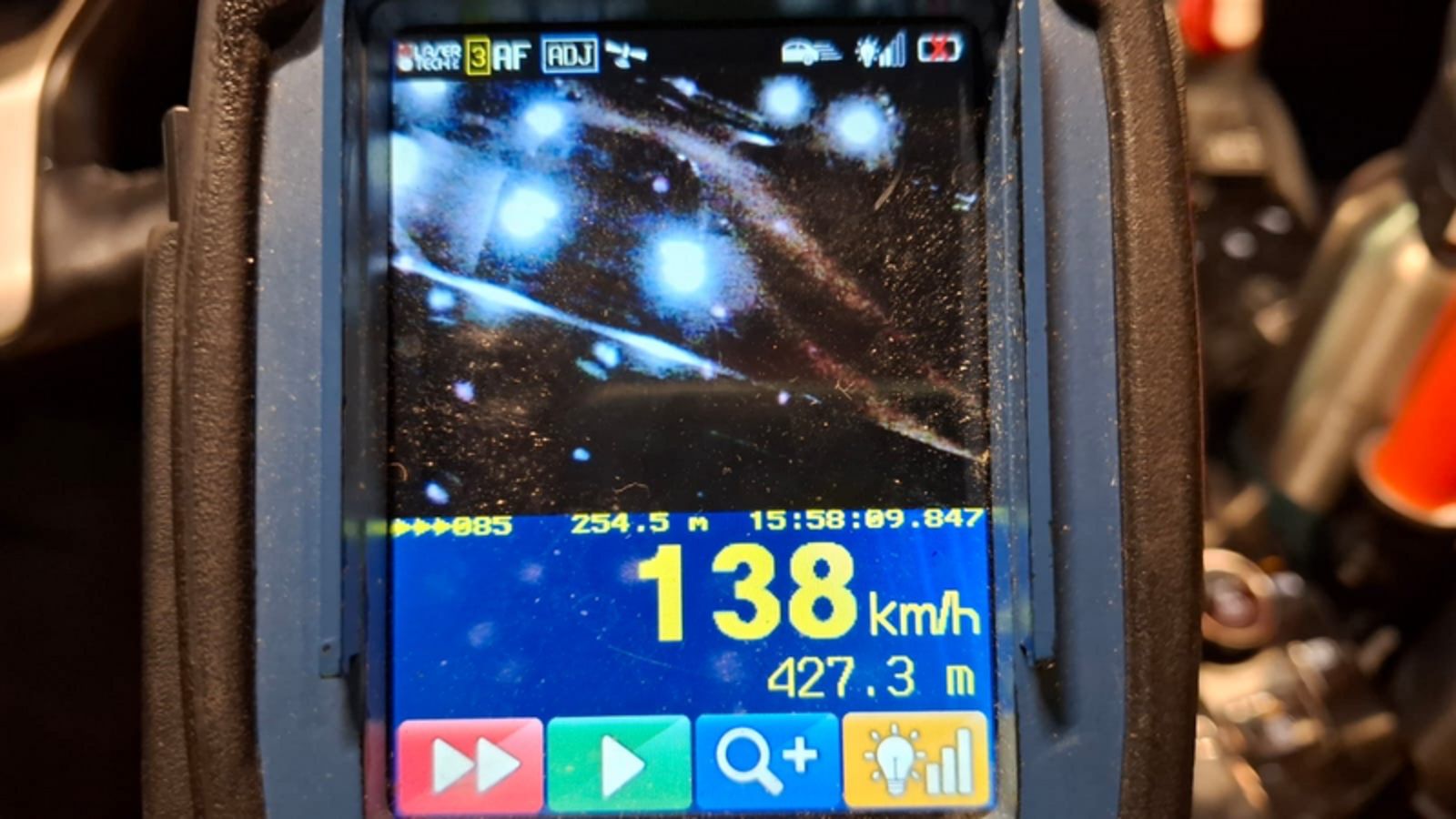 30 tys. mandatu za przekroczenie prędkości. Tak jechał 24-latek