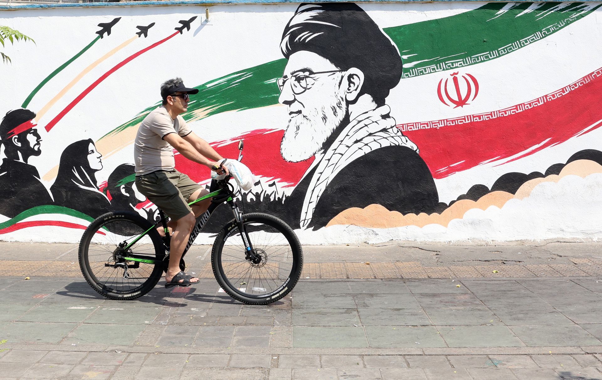 Iran nie wraca do rozmów z USA. "Wymiana wiadomości to nie negocjacje"