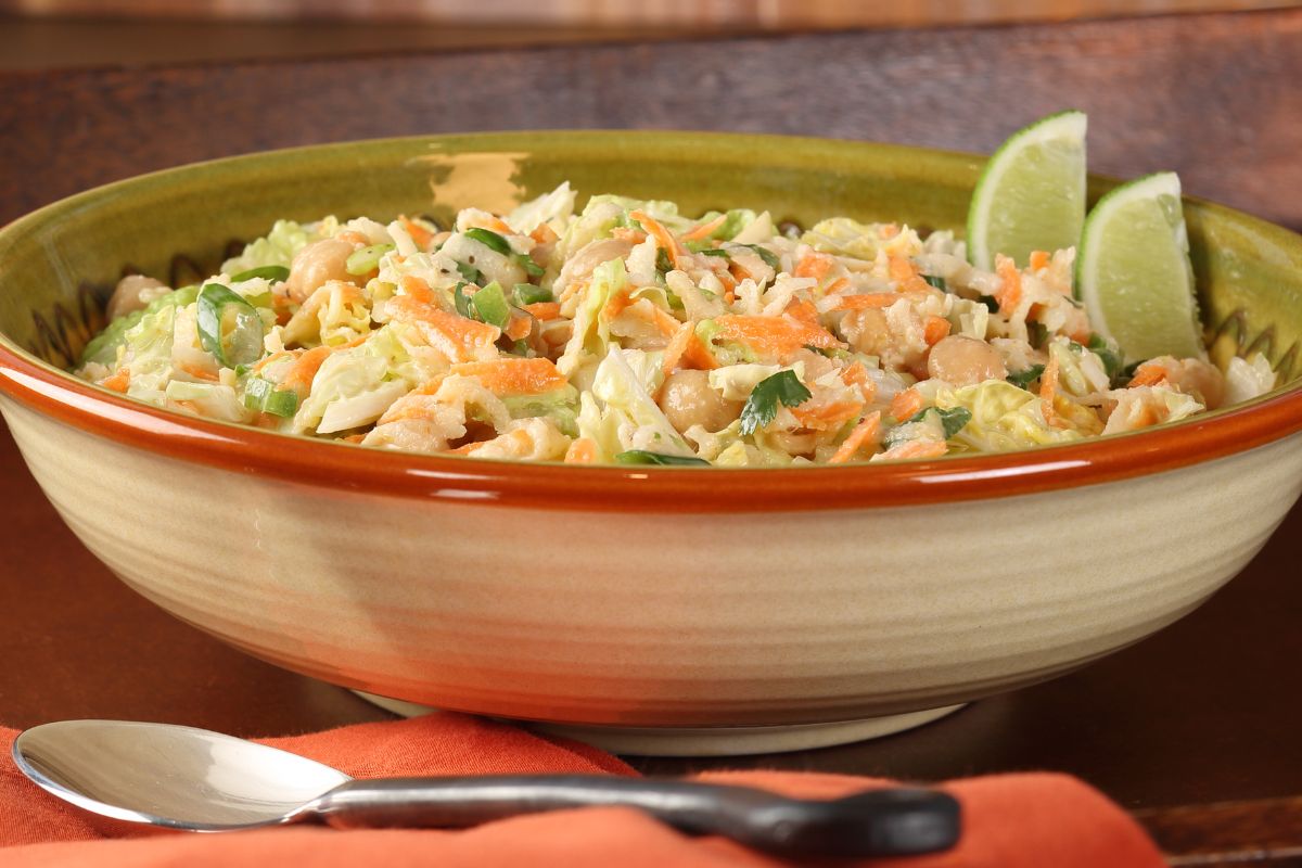 Surówka kopenhaska to najlepszy dodatek do kotleta. Zwykle robię dwie miski, bo gwałtownie znika ze stołu