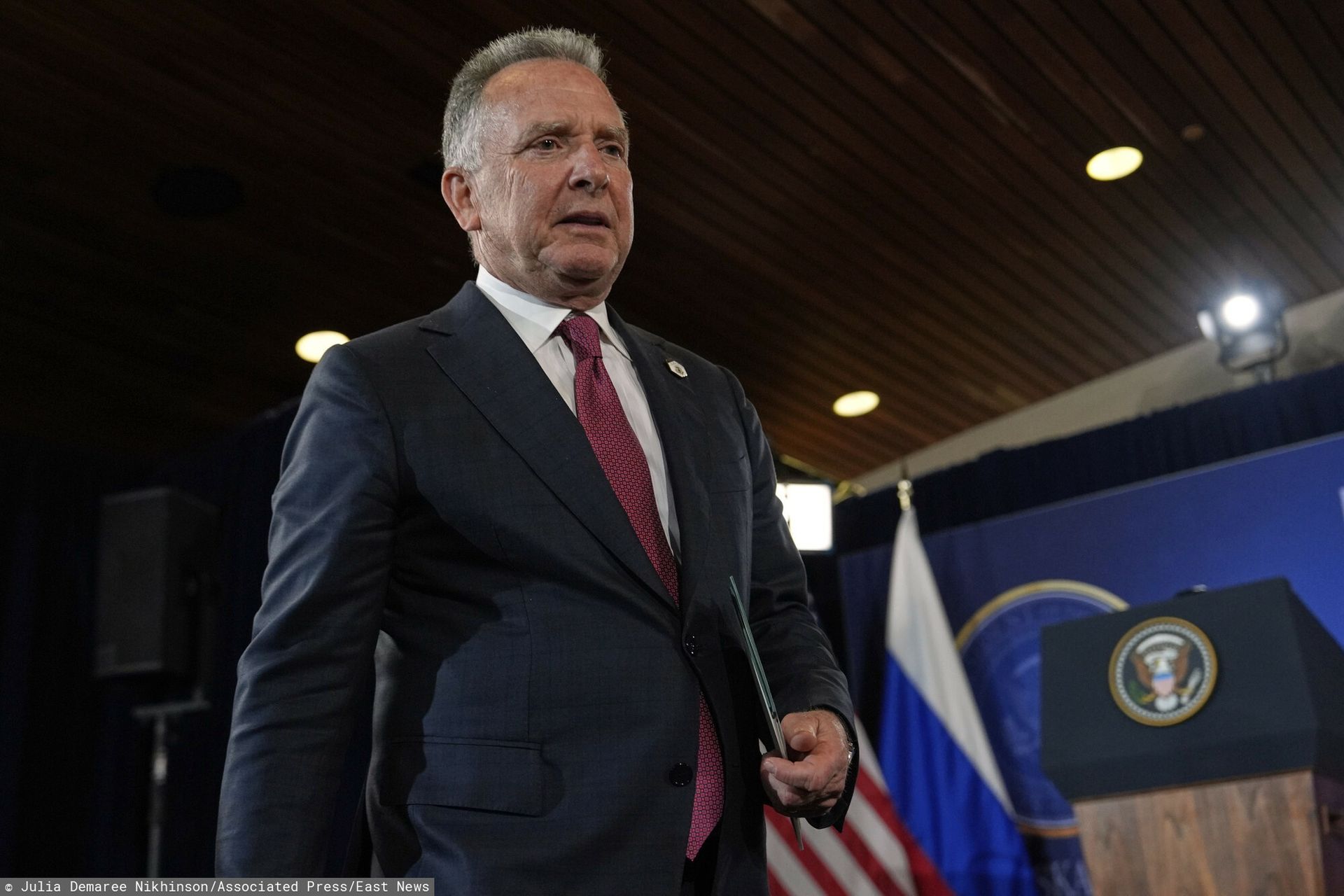 Nieudana misja? Wysłannik Trumpa krytykowany za styl pracy