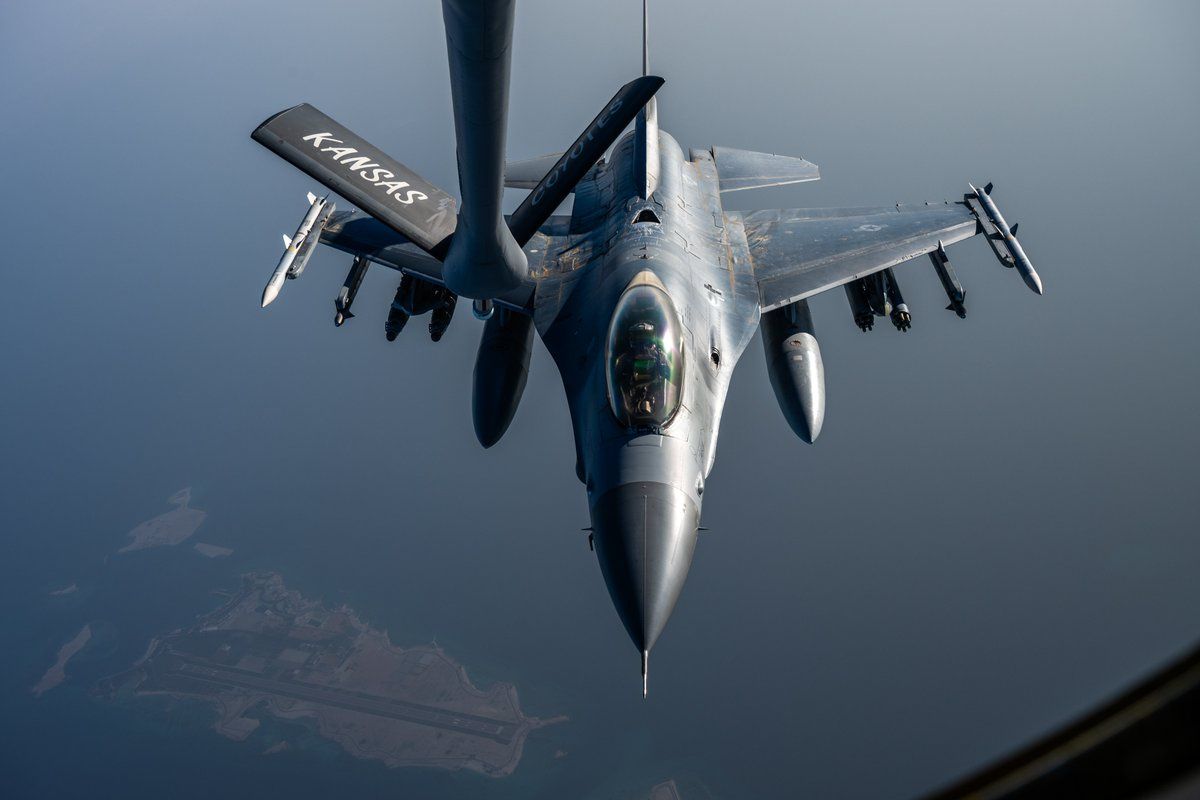 F-16 na Bliskim Wschodzie. Tak wyglądają w konfiguracji pogromcy dronów