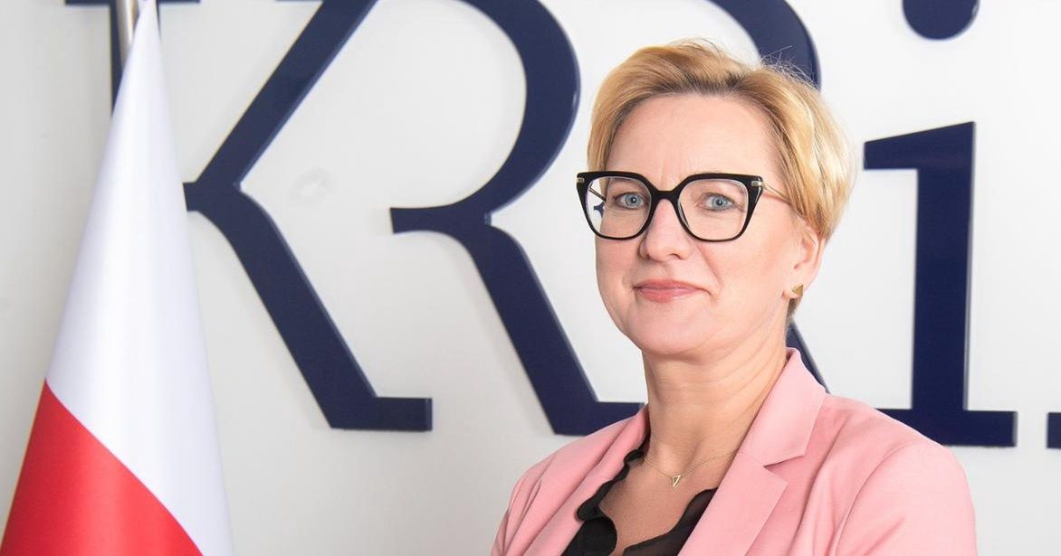 Jakie obowiązki mają twórcy na YouTube, Facebooku, Instagramie i TikToku? Powstał informator KRRiT