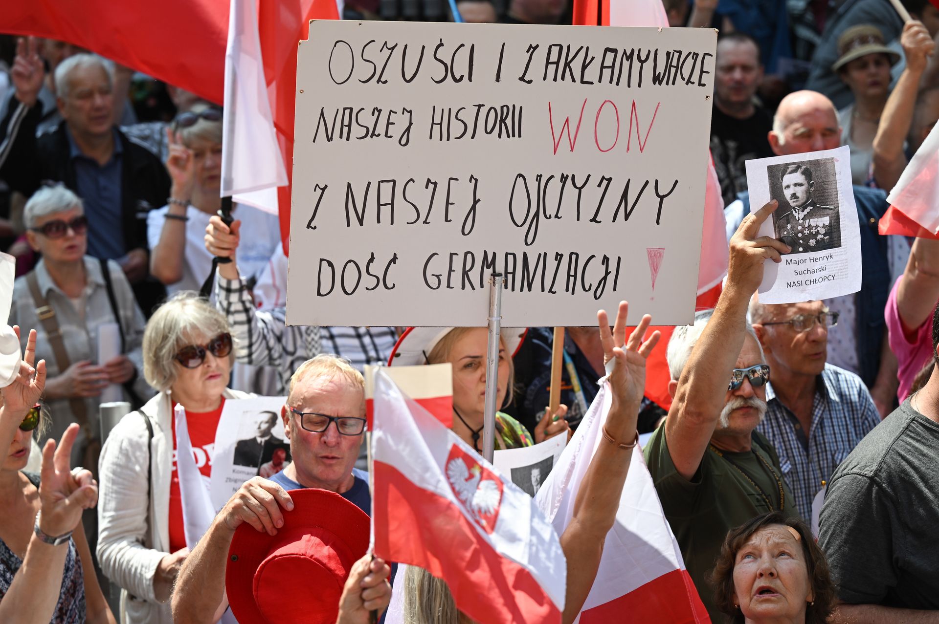 Protest w Gdańsku. Stanęli w obronie polskich bohaterów
