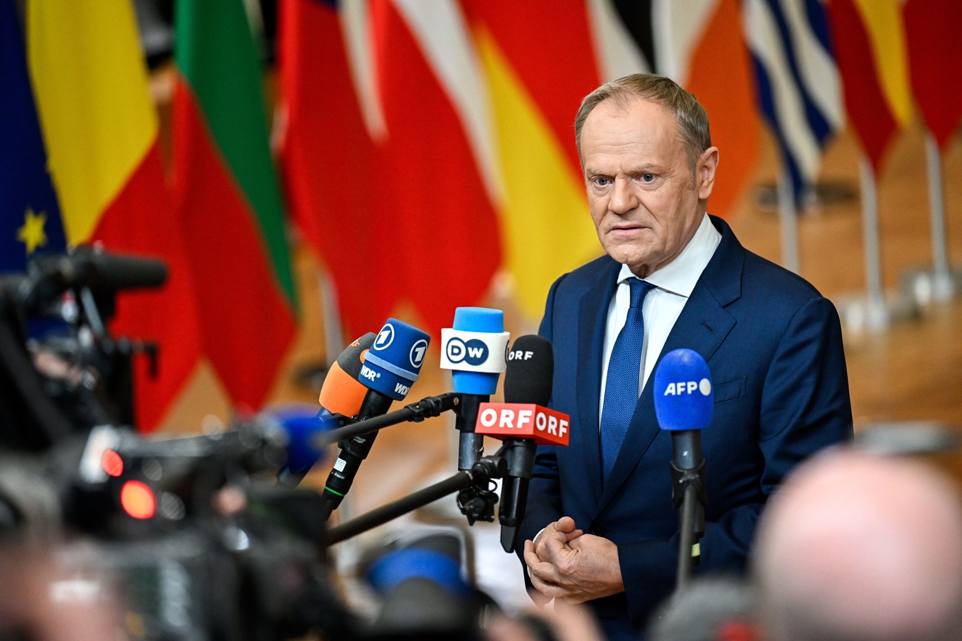 Komentarze po wpisie Tuska. "Efekt presji społecznej"