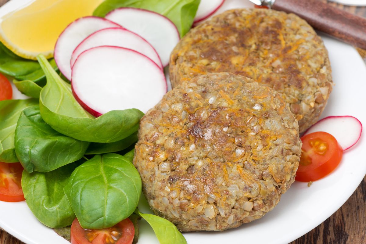 Mieszam kilka składników i smażę. Placki wychodzą lepsze niż ziemniaczane