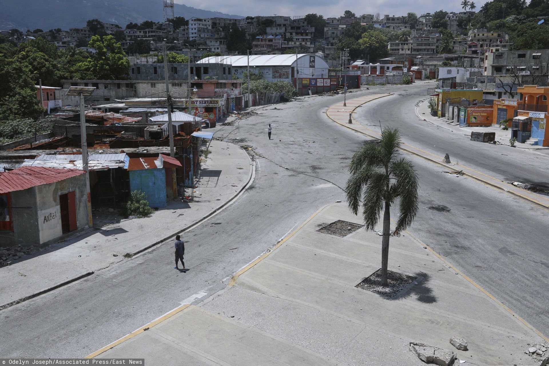Atak dronów na slumsy na Haiti. Dzieci wśród ofiar nalotu