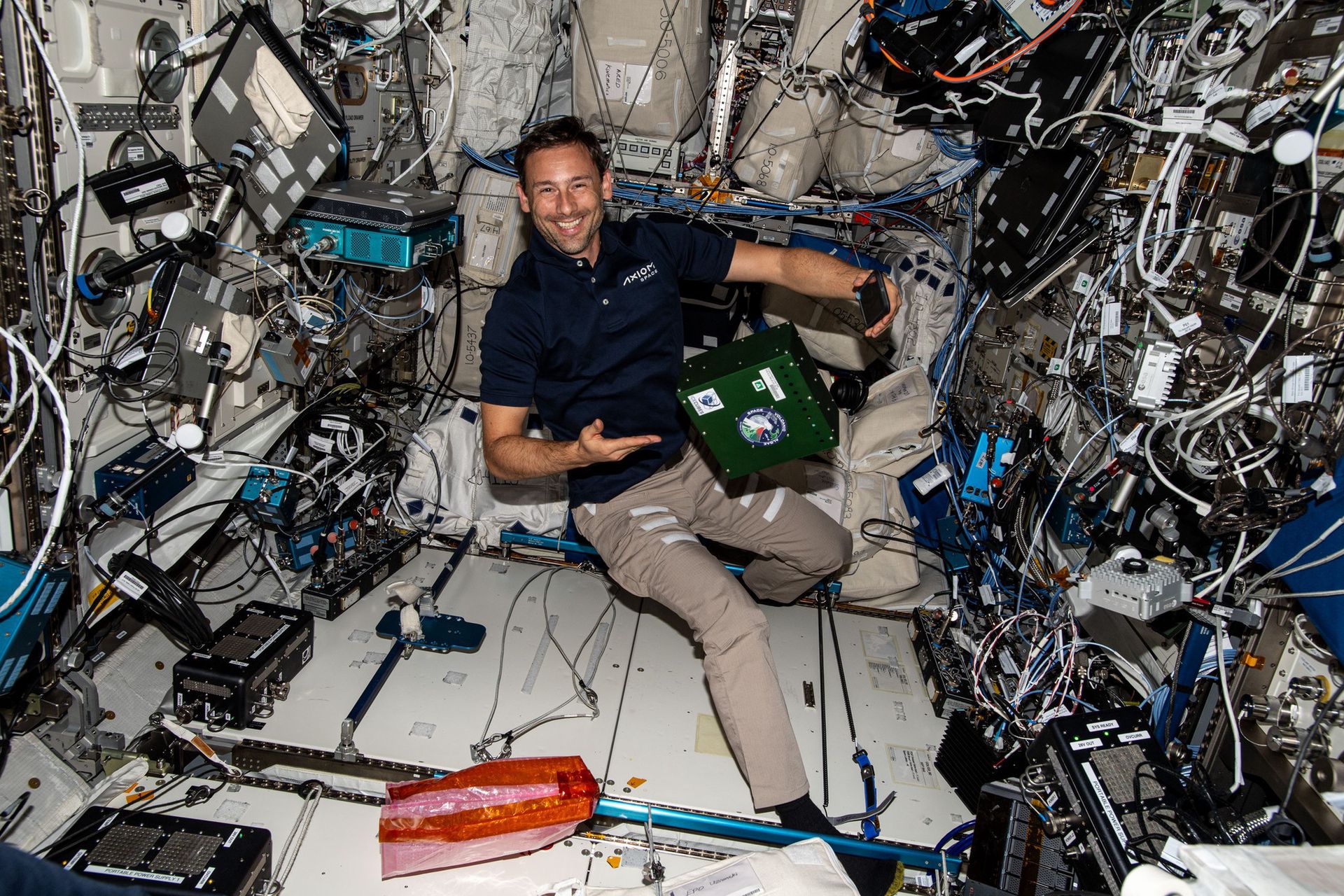 Co Sławosz Uznański-Wiśniewski robił w kosmosie? Lista eksperymentów